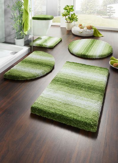 Blootsvoetszachte badkamerset in superzachte kwaliteit 