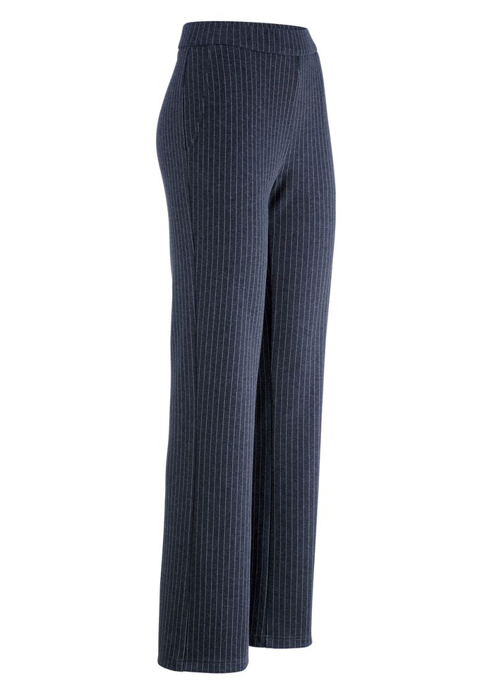 Nadelstreifenhose in modischer Weite 