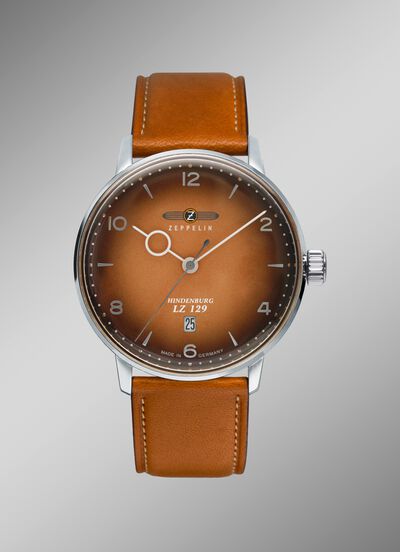 Zeppelin kwartshorloge voor heren met roestvrijstalenjack kast en leren band 