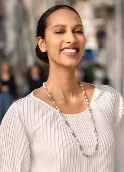 Ketting met gefacetteerde glazen kralen 