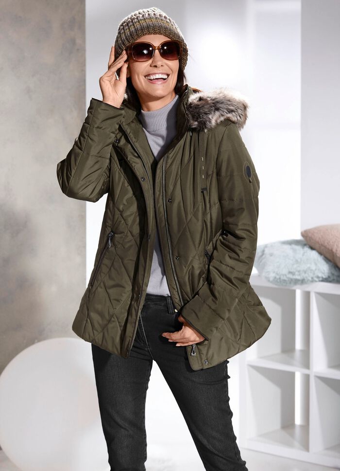 Jas met afneembare imitatiebontrand 