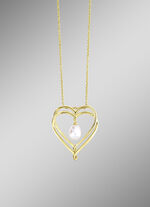 Hartvormige hanger met zoetwaterparel en ankerketting 