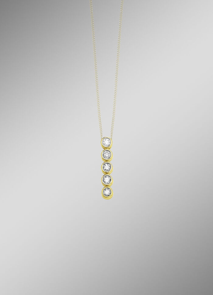 Edele hanger met diamanten 