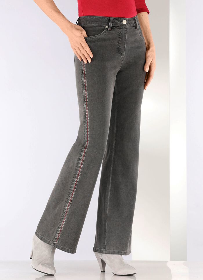 Jeans met decoratieve stiksels in etnische stijl 