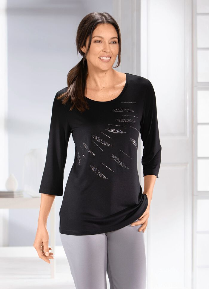 Prachtig shirt met decoratieve platen 