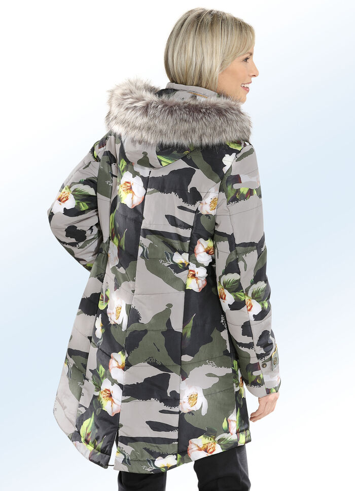 Korte jas met camouflage- en bloemdessin 