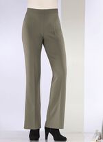 Chique broek met uitlopende pijpen 