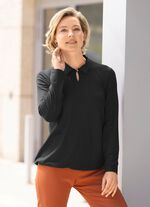 Poloshirt met lusknoopsluiting in 2 kleuren 