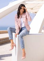 Kort jasje met kleine opstaande kraag 