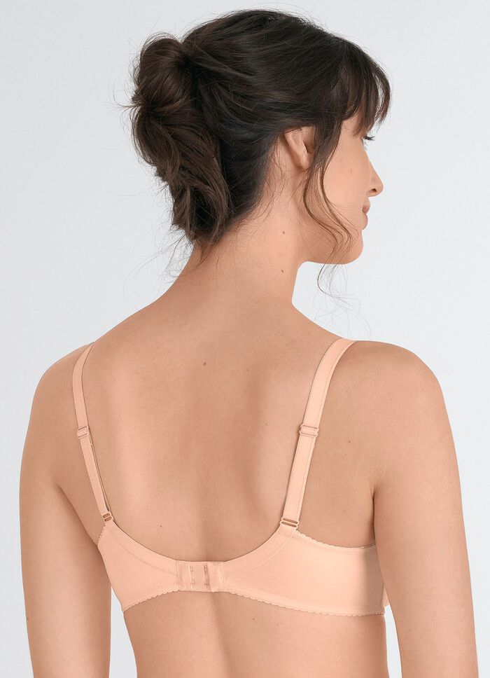 Felina beugelbh met mooi elastisch kant 