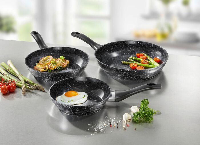 Pannenset met hoogwaardige antiaanbak keramische coating 