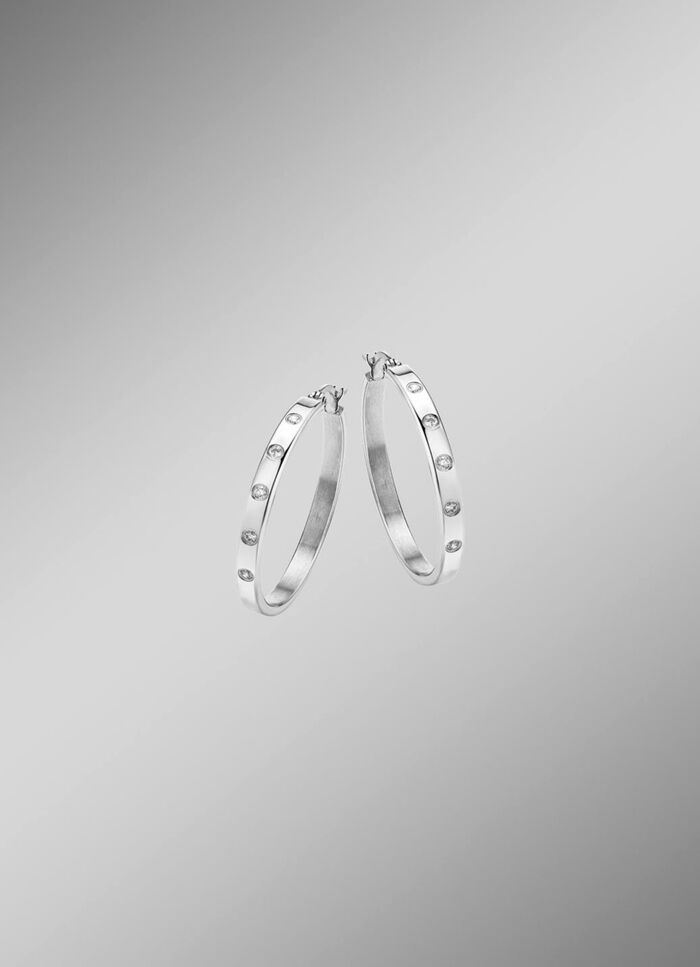 Stralende creolen met synthetische zirkonia voor onvergetelijke momenten 