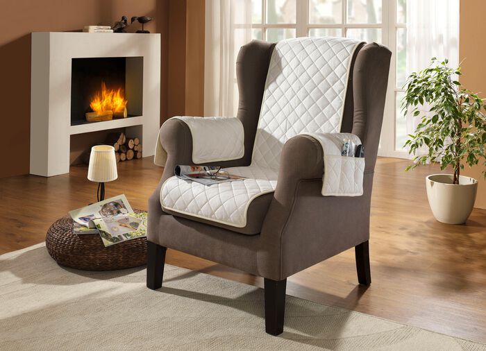 Fauteuil-, bank- en armleuningbeschermers gemaakt van scheerschapenwol CR&Egrave;ME