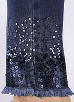 Premium jeans met franjes aan de zoom. DUNKELBLAU