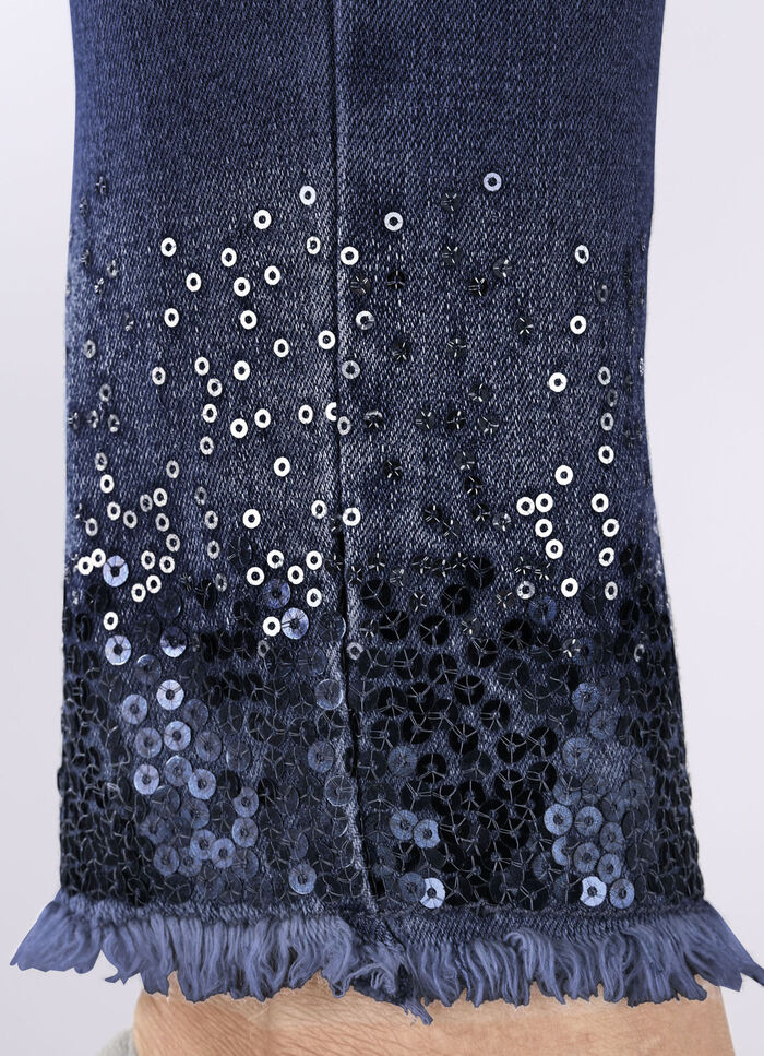 Premium jeans met franjes aan de zoom. DUNKELBLAU