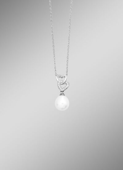 Een symbool van liefde – hartvormige hanger van zilver 