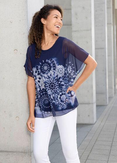 Tuniek met ge&iuml;ntegreerd bovenstuk 