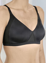 Naturana Minimizer-bh met voorgevormde cups ZWART