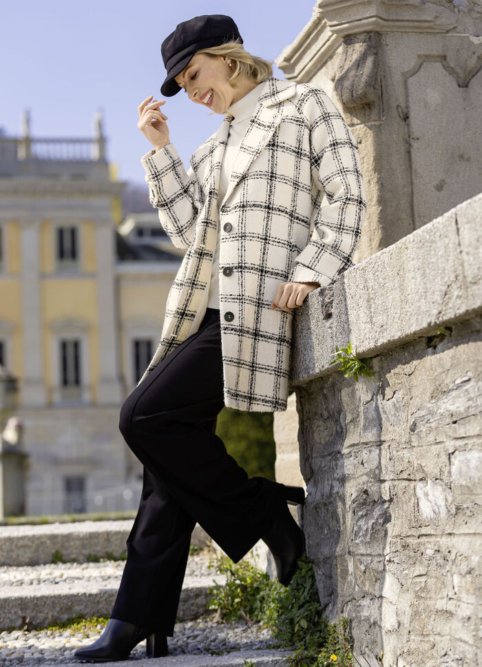 Broeken in modieuze breedte ZWART