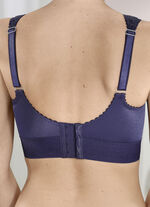 Bh met elastisch kant aan de voorzijde 