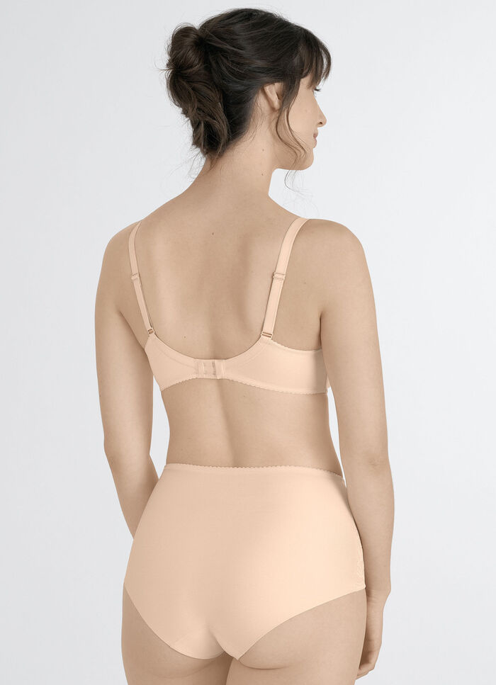 Felina beugelbh met mooi elastisch kant 