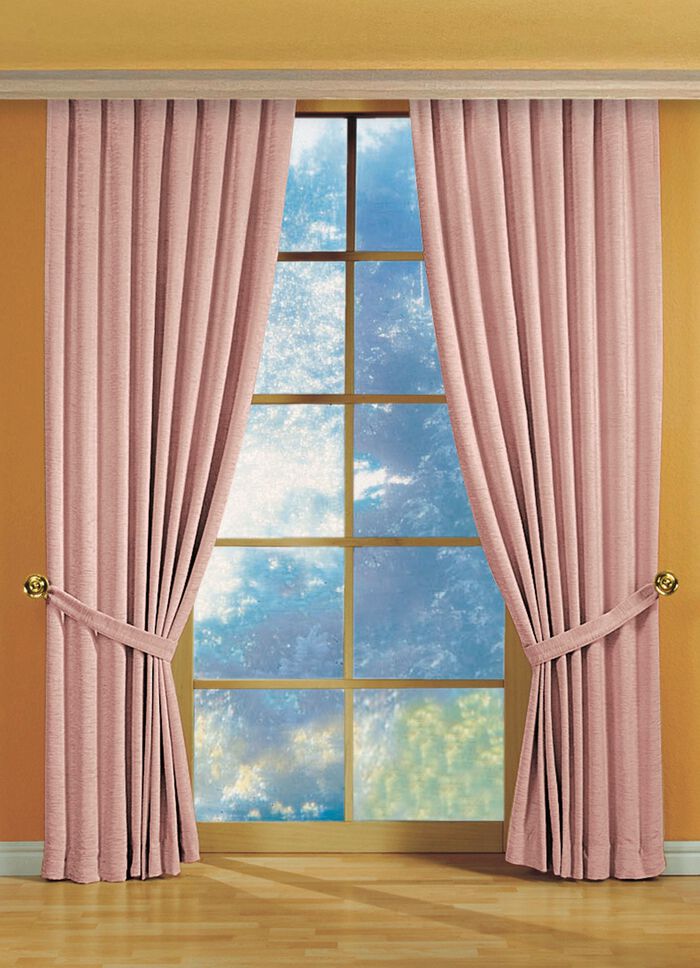 Raamdecoratie gemaakt van zware thermische chenille kwaliteit 