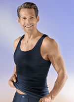 Verpakking van vier fijne rib sportjasjes 