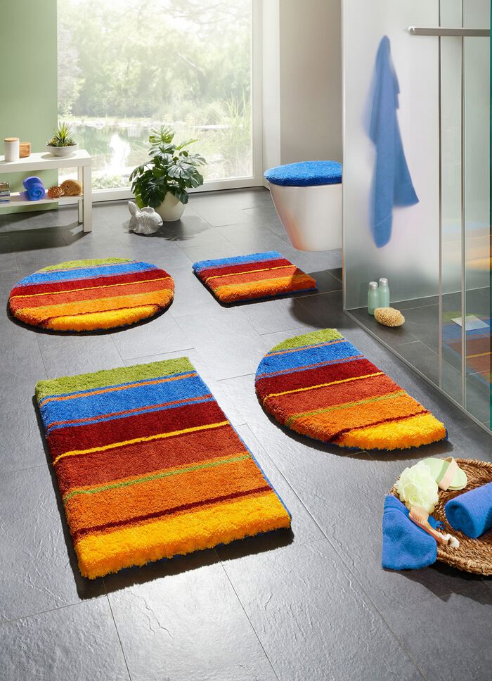 Kleurrijke badkamerset van Grund 