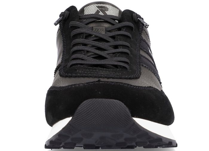 Sneakers met veters en uitneembaar voetbed van textiel 