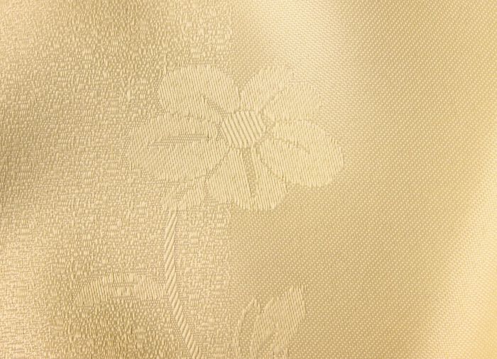 Prachtige enkele sjaal met een elegante glans NATUUR