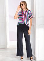 Broek met modieus uitlopende enkels 