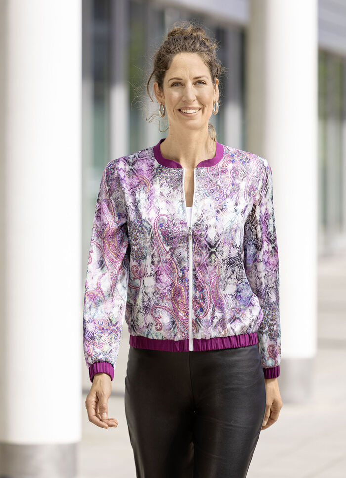 Blousejasje met opstaande kraag 