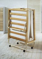 Gastenbed met lattenbodem en koudschuimmatras NATUREL