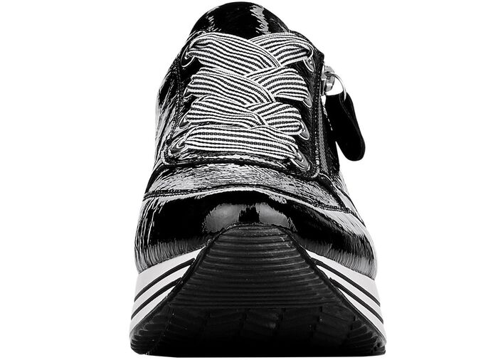 Remonte sneakers met effectieve vetersluiting 