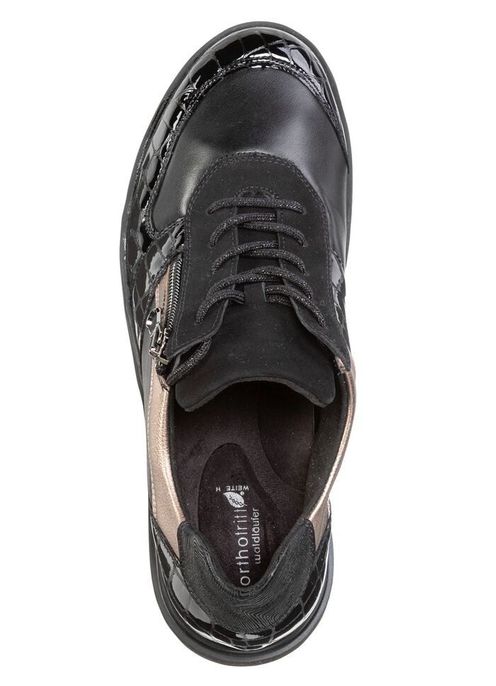 Sneakers met veters van nappaleer 