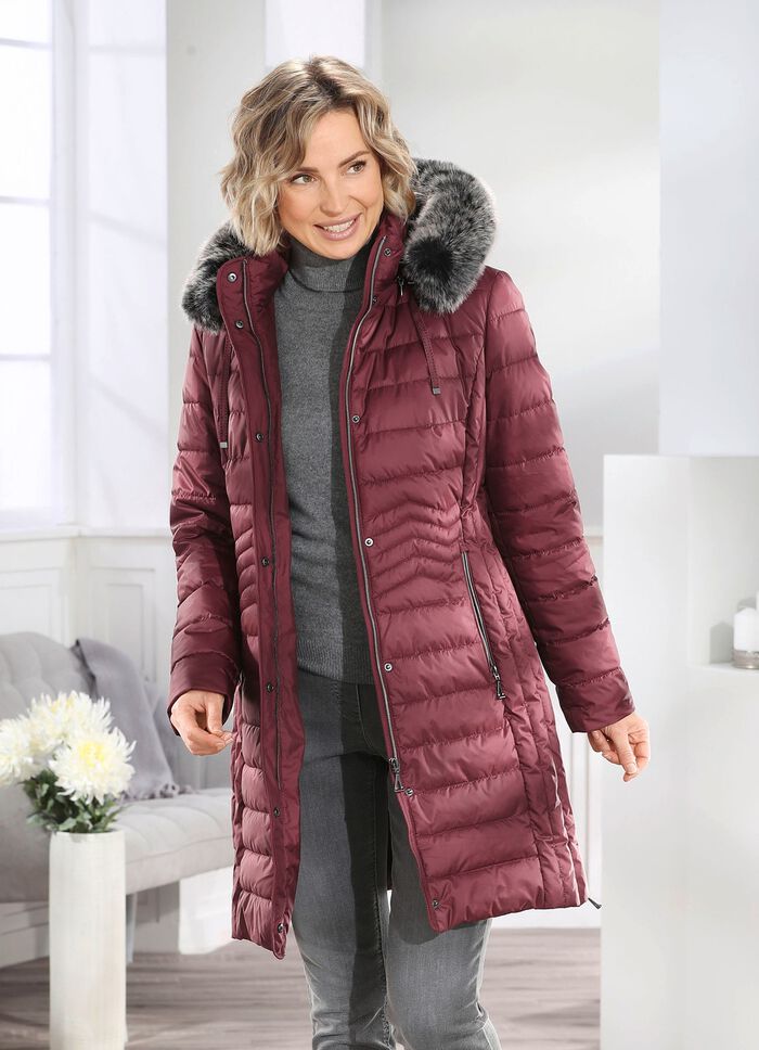 Korte jas met longitudinale quilting aan de zijkanten KASTANJE