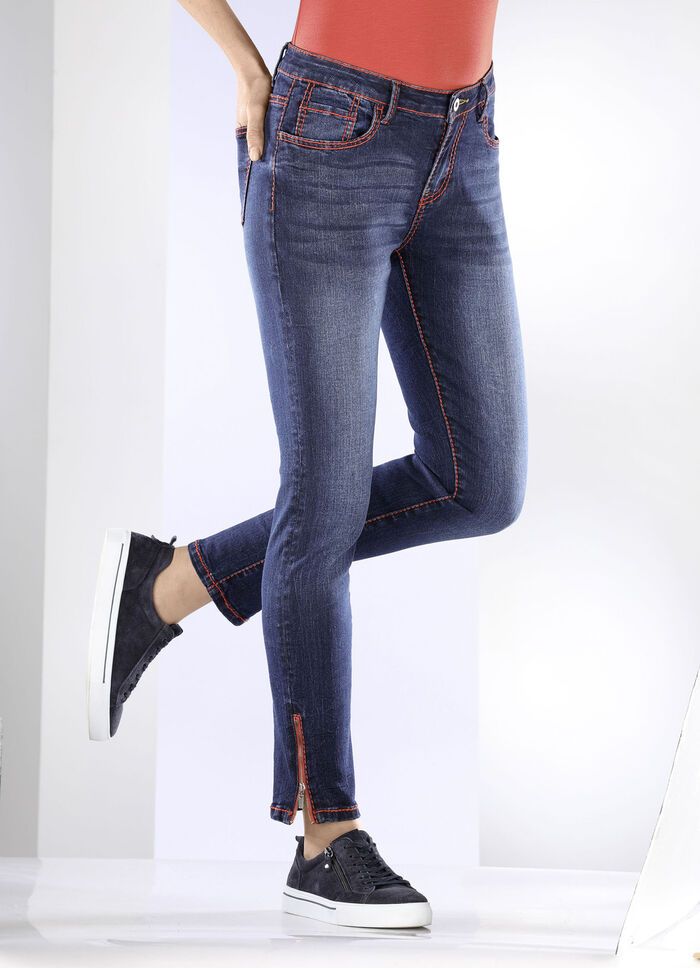 Jeans met terrakleurige contrasterende stiksels JEANS BLAUW