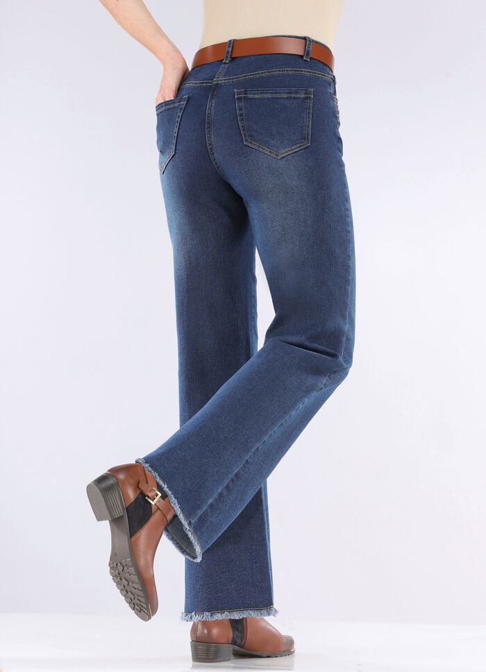 Jeans met trendy franjes aan de zoom 
