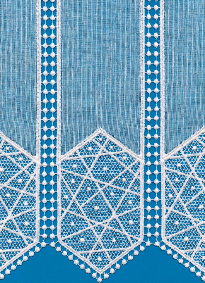 Korte jaloezie&euml;n met roedeopening 