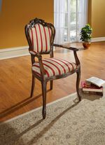 Stoel met armleuningen 