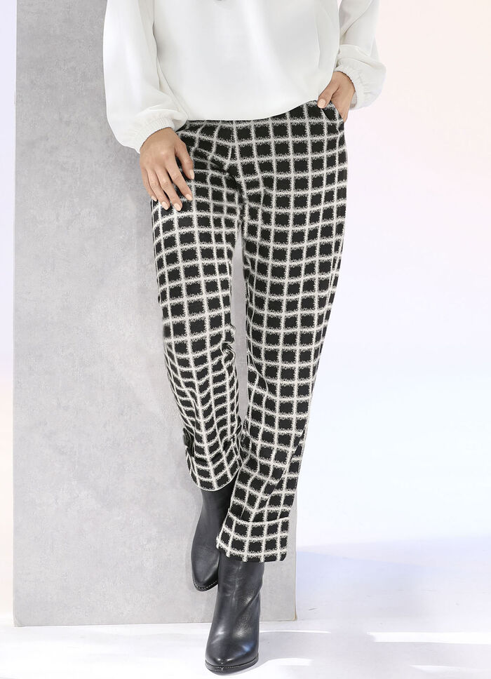 Enkellange broek in een comfortabele wijdte 