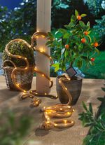 Kerstverlichting op zonne-energie in henneptouw-design 