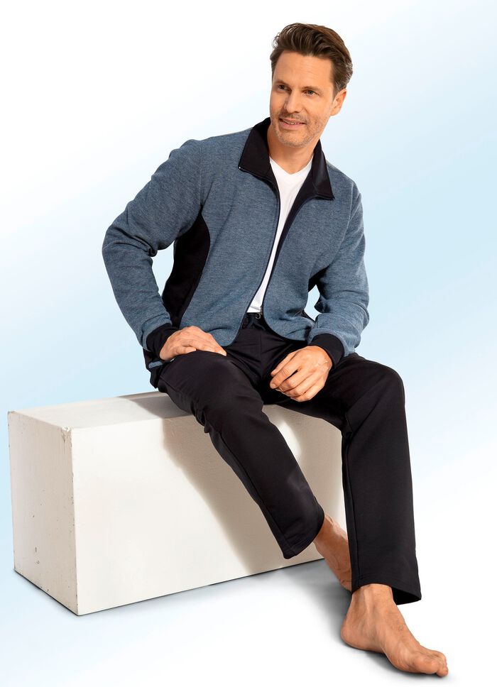 Huispak met contrasterende inzetstukken 