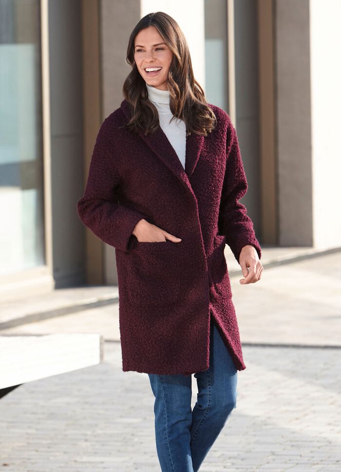 Korte mantel met blinde drukknoopsluiting 