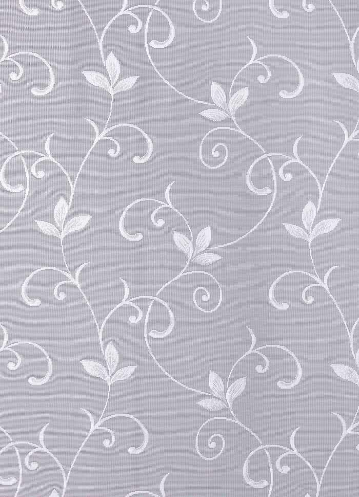 Filigrane lange jaloezieën met gebogen uiteinden 