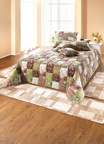 Katoenen spreien en kussenslopen met patchwork 