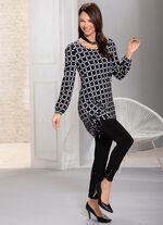 Uniek lang shirt met zijsplitten 