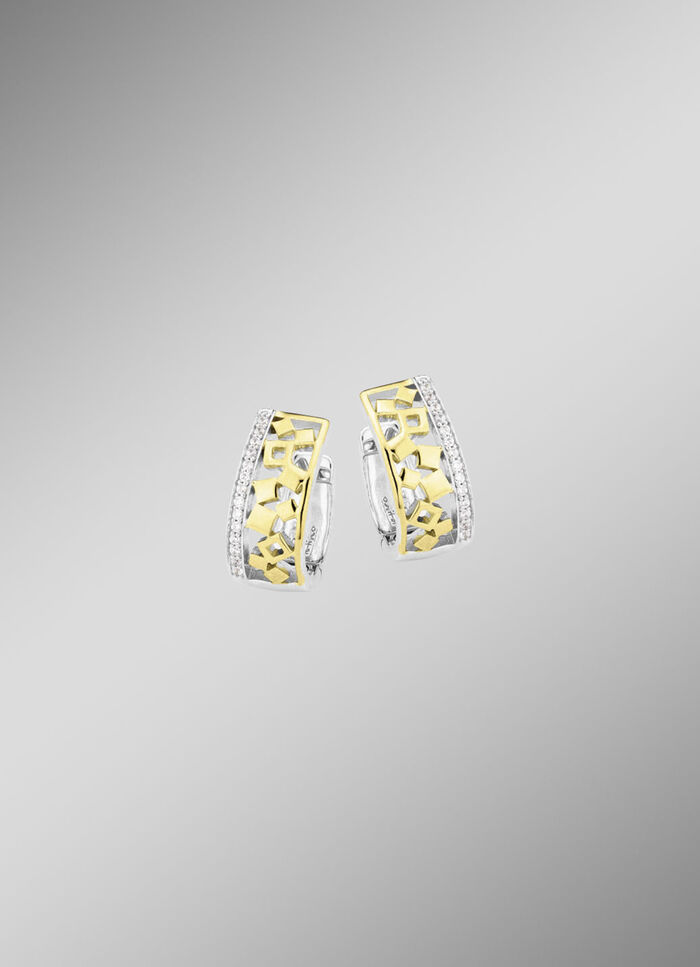 Chique creolen in twee kleuren met zirkonia 