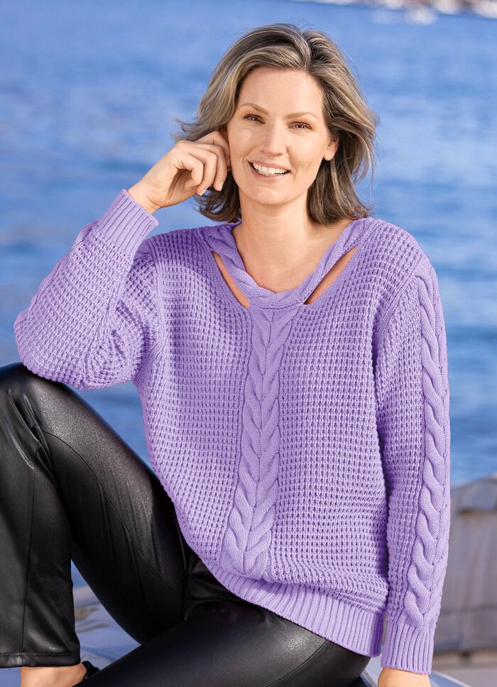 Trui met uitsparingen 