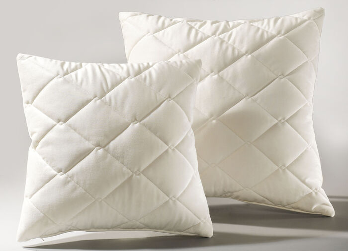 Spreien en kussenslopen in een elegante fluwelen look CRÈME